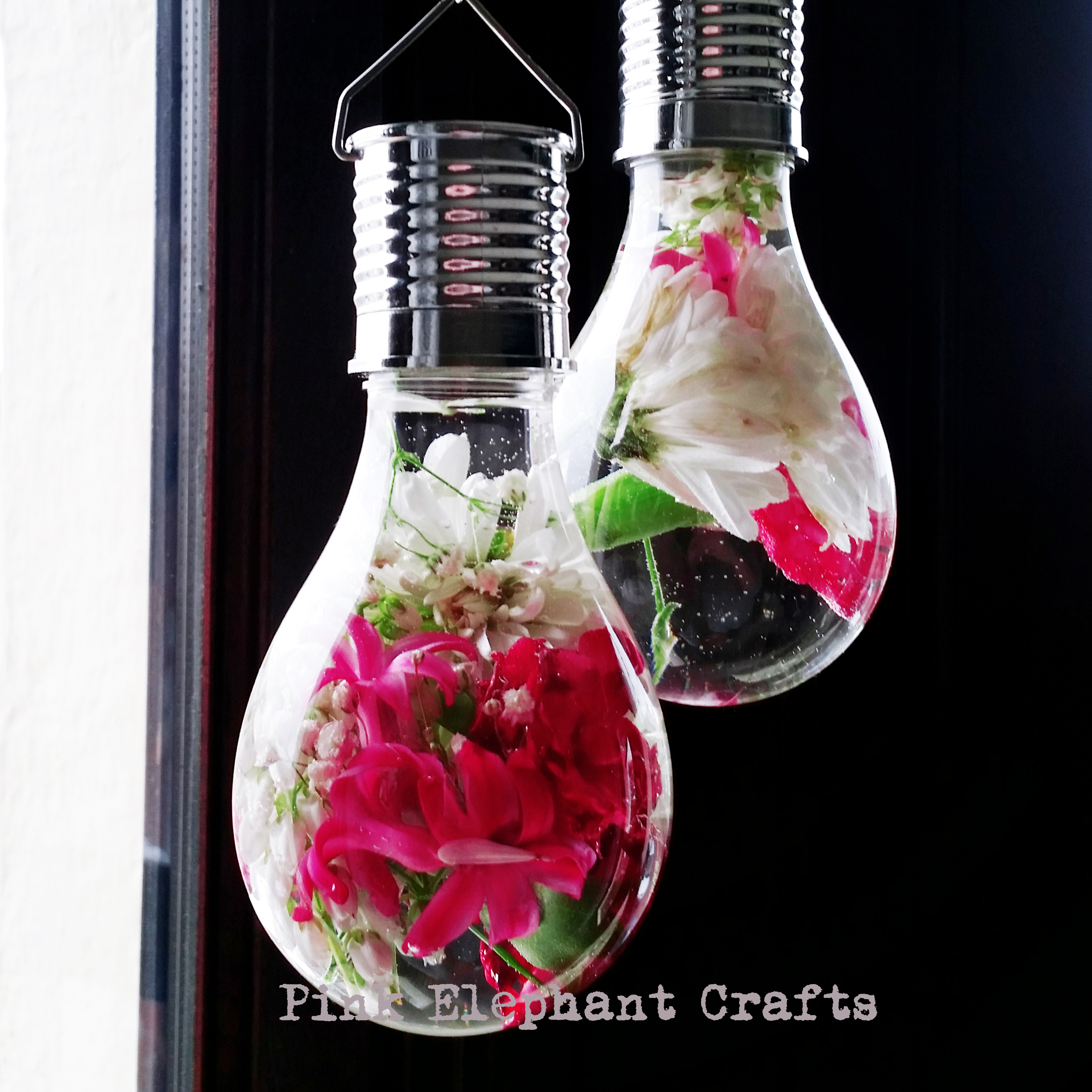 DIY light bulb hanging vase for mothers day