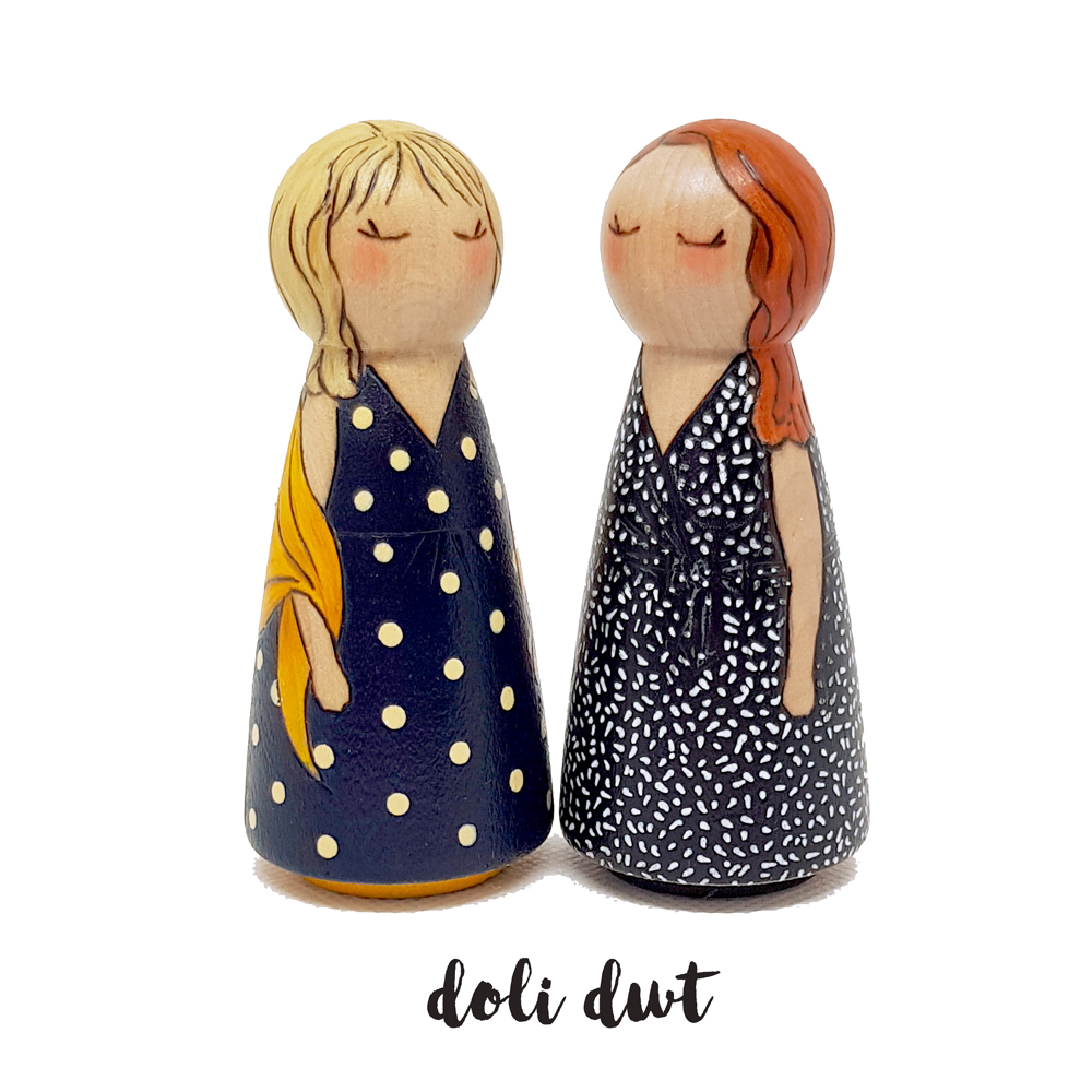 unique gifts for mum, gifts for mothers day, gifts for her, personalised peg dolls, mother and daughter gifts