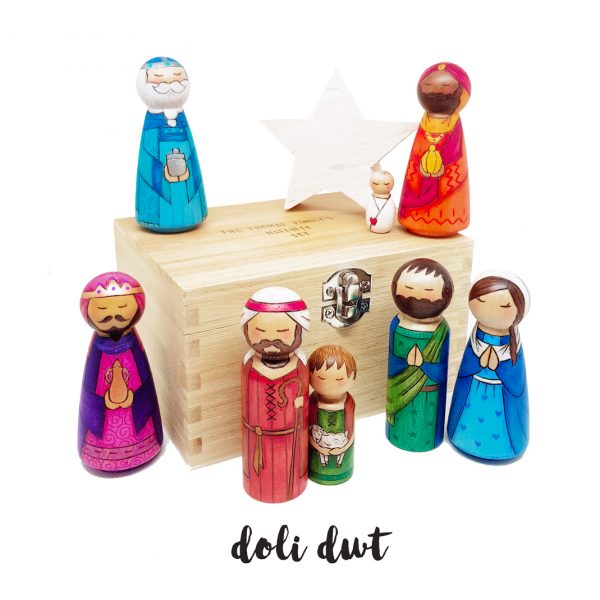 nativity set storage chest, personalised gift, personalised wooden box, nativity peg dolls,
